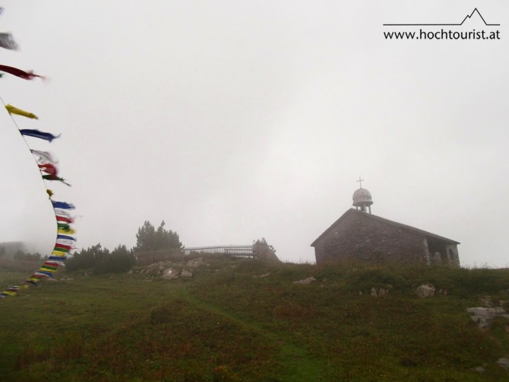 Die Gebetsfahnen am Freschenhaus zeigen nur in eine Richtung.