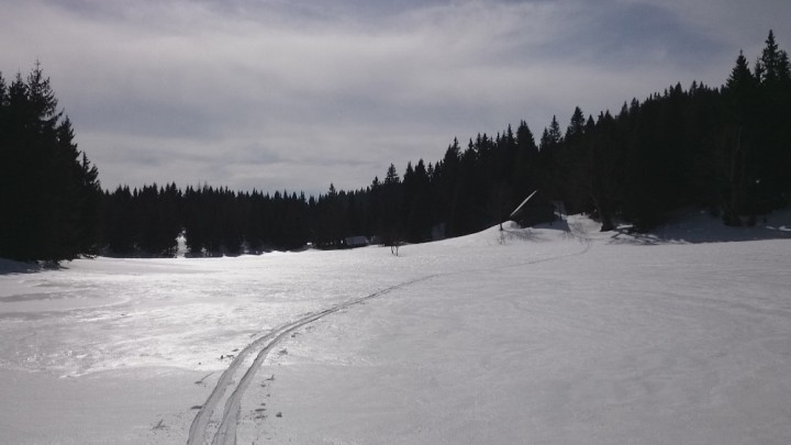 Die Jagdhütte bei der Abfahrt